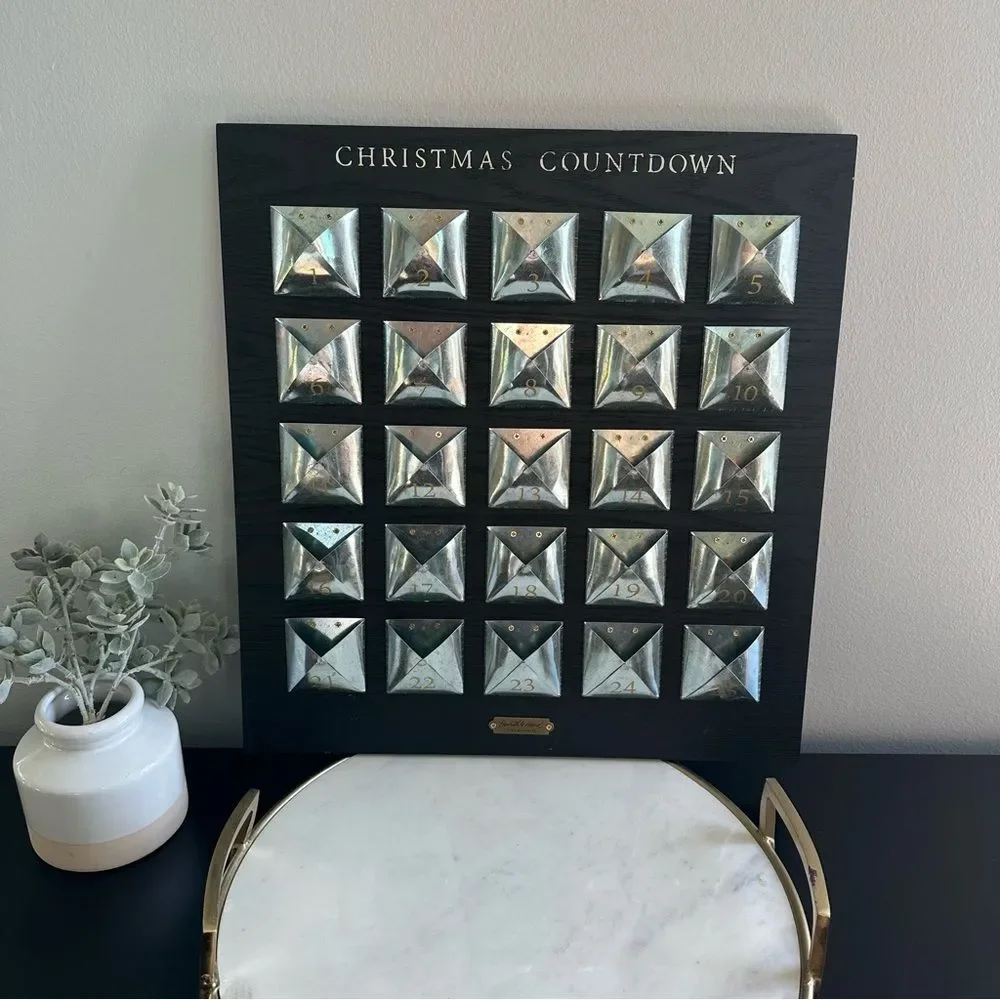 Hearth & Hand Dark Wooden Farmhouse Christmas Countdown Advent Candy Calendar